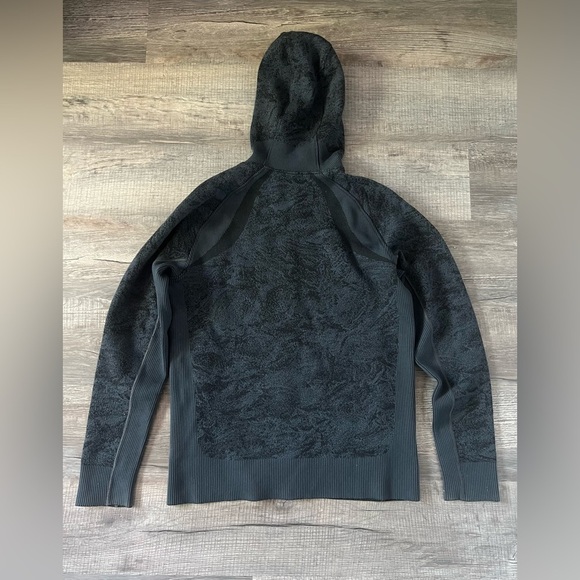 Lululemon End State Jacket Large Graphite Grey Black Full Zip Hooded Run Gym - Picture 11 of 11